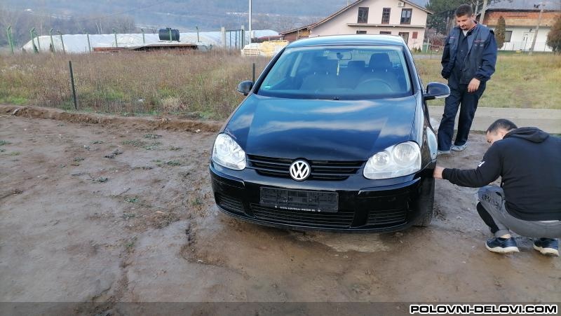 Volkswagen  Golf 5  Kompletan Auto U Delovima