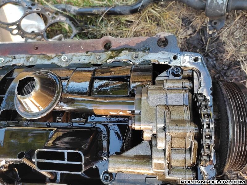 Volkswagen  Golf 5  Motor I Delovi Motora