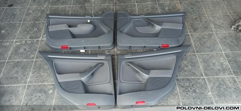 Volkswagen  Golf 5 Plisani Tapaciri Enterijer