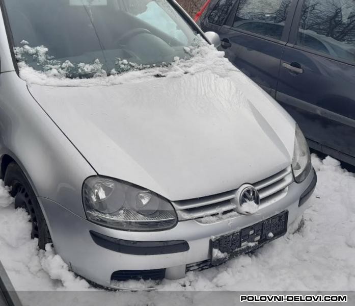 Volkswagen  Golf 5 TSI Kompletan Auto U Delovima