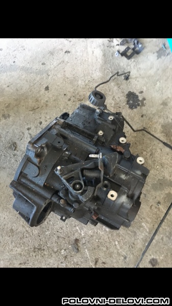 Volkswagen  Golf 5 Tdi Menjac I Delovi Menjaca