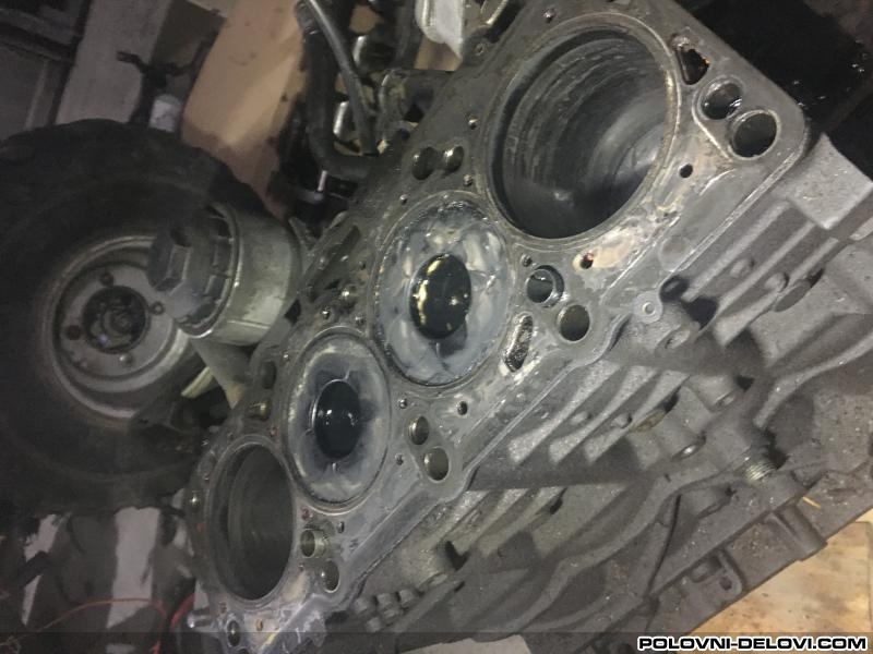 Volkswagen  Golf 5 Tdi Motor I Delovi Motora