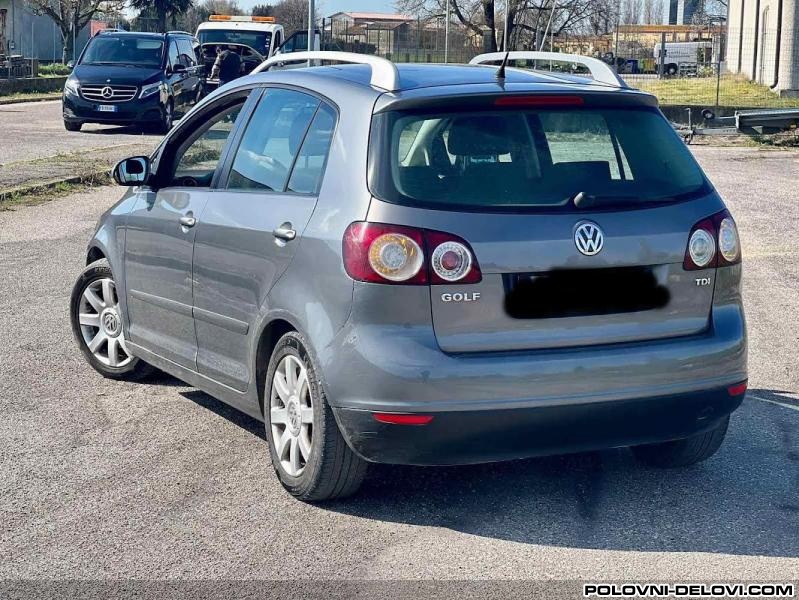Volkswagen  Golf 5 Zadnji Branik Karoserija