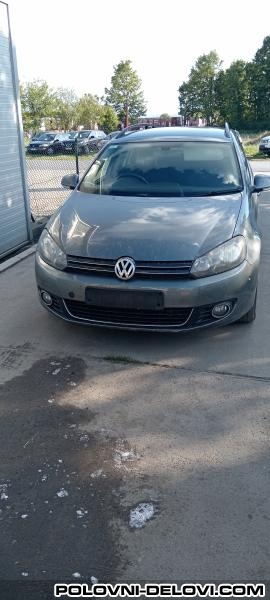 Volkswagen  Golf 6 1.6 TDI Kompletan Auto U Delovima