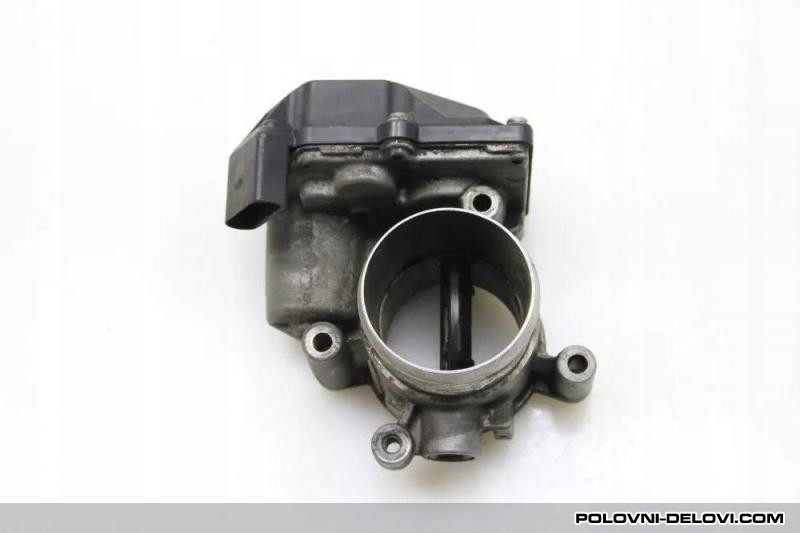 Volkswagen  Golf 6 KLAPNA GASA Motor I Delovi Motora