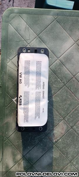 Volkswagen  Golf 7 Benzin.dizel Razni Delovi