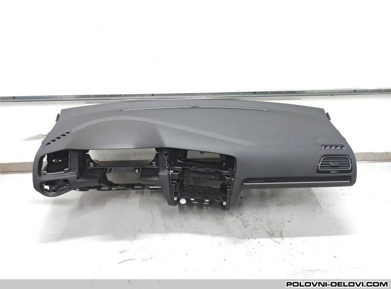 Volkswagen  Golf 7 Instrument Tabla Enterijer