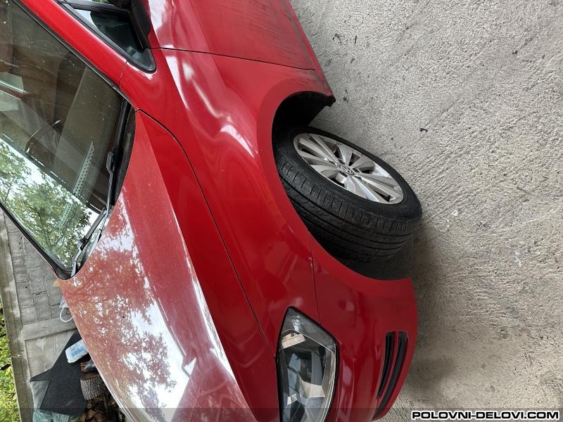 Volkswagen  Golf 7 Levo Krilo  Karoserija