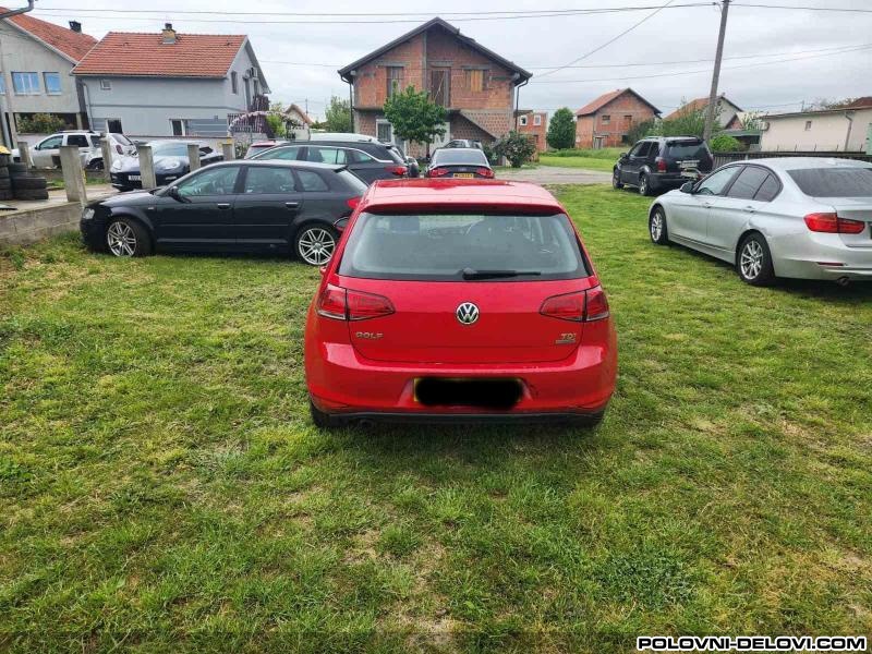 Volkswagen  Golf 7 Polica U Gepeku Enterijer