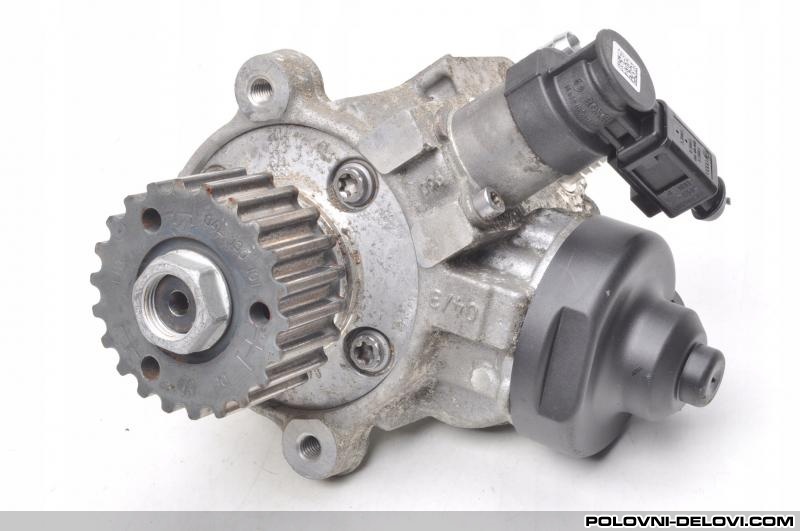 Volkswagen  Golf 7 Pumpa Goriva Motor I Delovi Motora