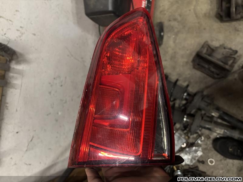 Volkswagen  Golf 7  Svetla I Signalizacija