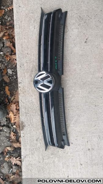 Volkswagen  Golf Plus 6 Maska U Braniku  Karoserija
