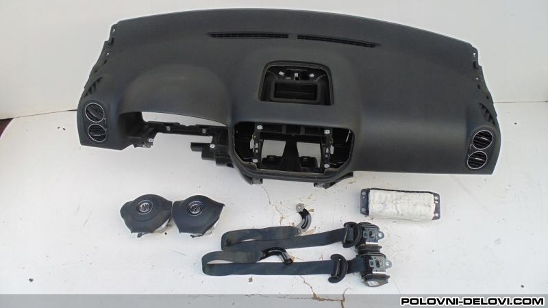 Volkswagen  Golf Plus Instrument Tabla Enterijer