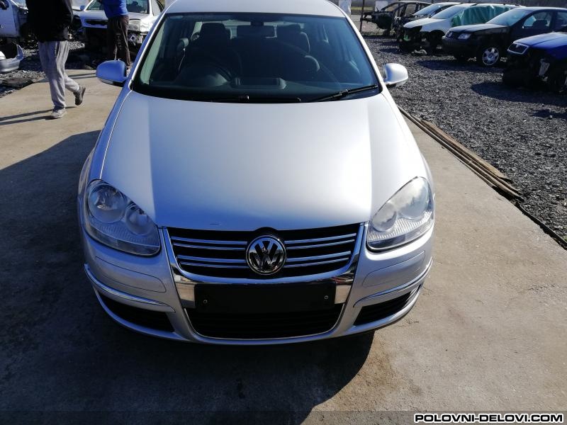 Volkswagen  Jetta 1.4 TSI 1.9TD2.0 TDI Kompletan Auto U Delovima