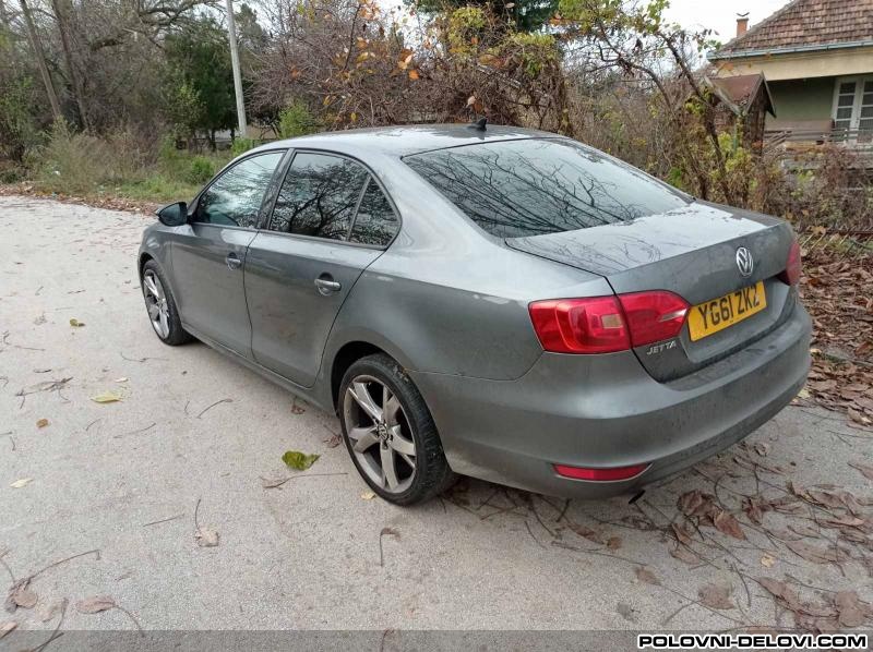 Volkswagen  Jetta  Kompletan Auto U Delovima