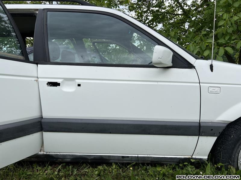 Volkswagen  Passat B3 Prednja Desna Vrata Karoserija