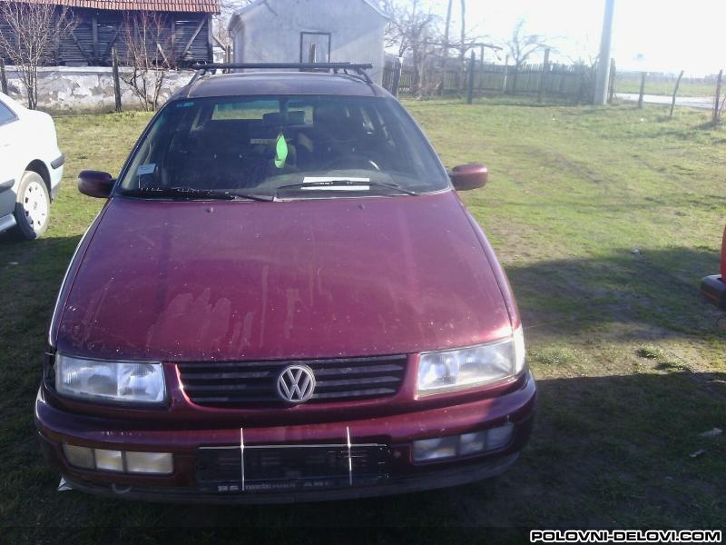 Volkswagen  Passat B4 1.9 Kompletan Auto U Delovima