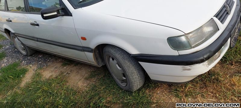 Volkswagen  Passat B4 19 Tdi 18 Benzin Kompletan Auto U Delovima