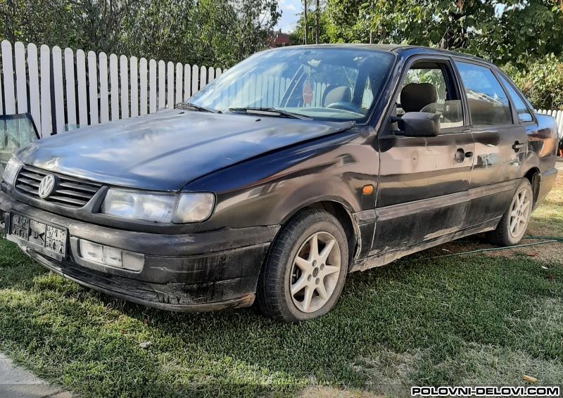 Volkswagen  Passat B4  Kompletan Auto U Delovima