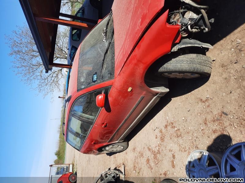 Volkswagen  Passat B5 1.9 66 Kilovata Kompletan Auto U Delovima