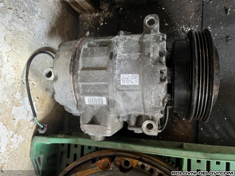 Volkswagen  Passat B5.5 1.9 Tdi Motor I Delovi Motora