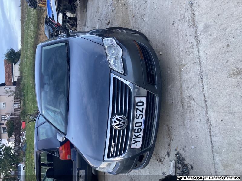 Volkswagen  Passat B6 1.6 Tdi Kompletan Auto U Delovima