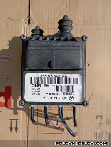 Volkswagen  Passat B6 ABS Centrala Kocioni Sistem