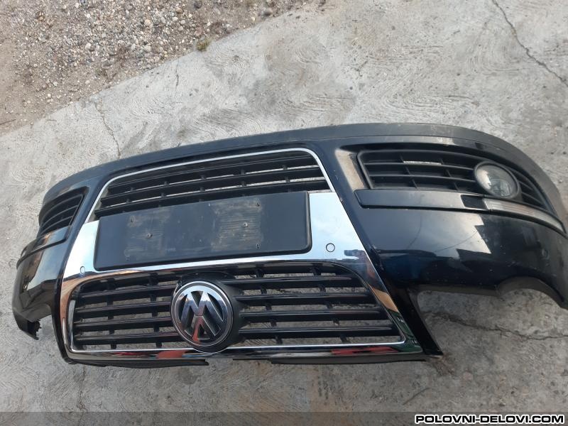 Delovi - Volkswagen Passat B6 Branik I Maska Karoserija