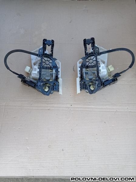 Volkswagen  Passat B6 Brava Razni Delovi