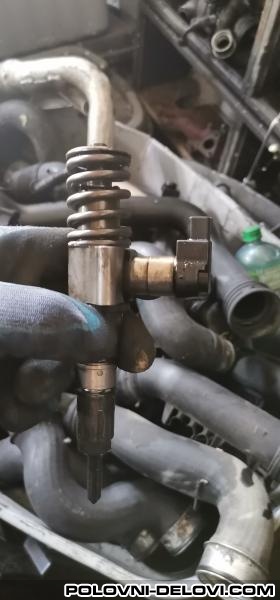 Volkswagen  Passat B6 Dizne 170 Ks Motor I Delovi Motora