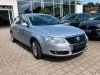 Volkswagen  Passat B6  Kompletan Auto U Delovima