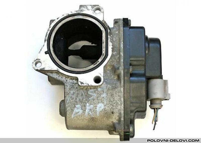 Volkswagen  Passat B6  Kompletan Auto U Delovima