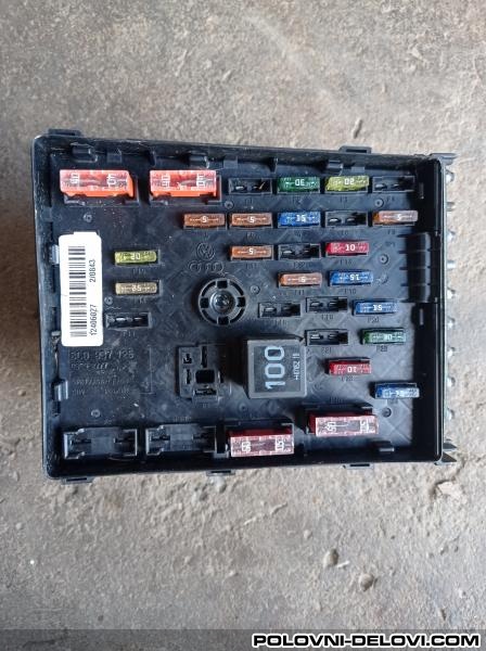 Volkswagen  Passat B6 Kutija Sa Osiguracim Elektrika I Paljenje