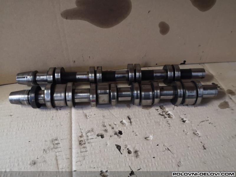 Volkswagen  Passat B6  Motor I Delovi Motora