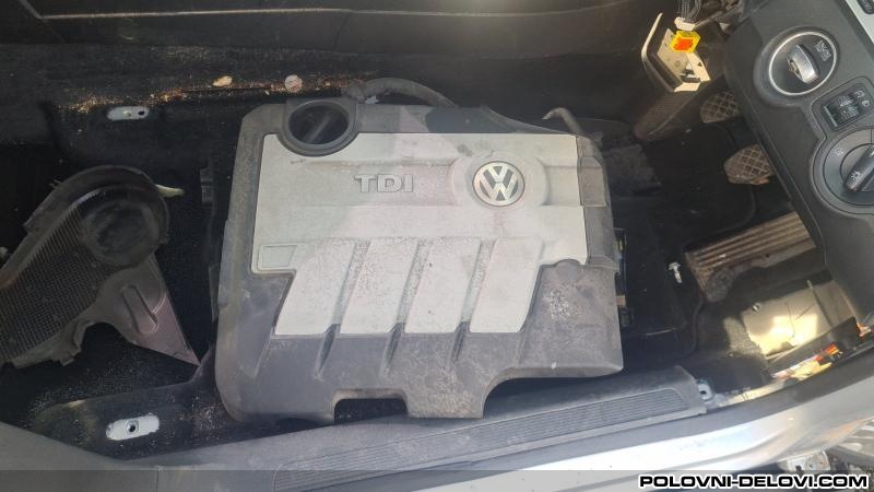 Volkswagen  Passat B6 Poklopac Motora Motor I Delovi Motora
