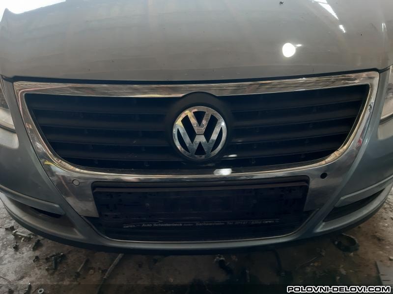 Volkswagen  Passat B6 Prednji Branik Karoserija