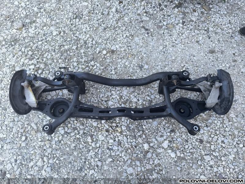 Volkswagen  Passat B6 Zadnji Trap Most Trap I Vesanje