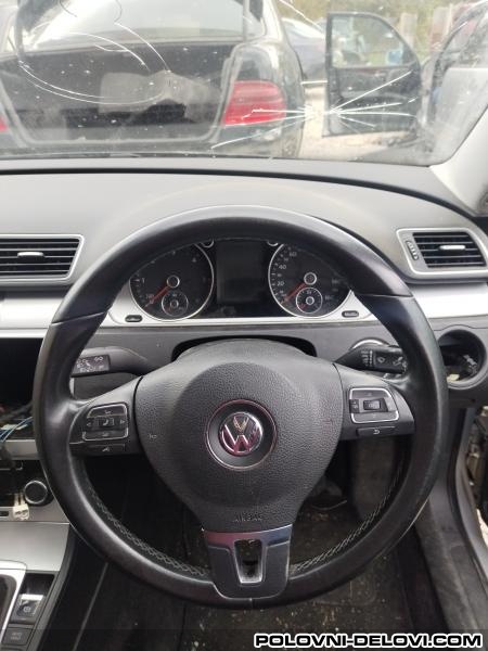 Volkswagen  Passat B7  Enterijer