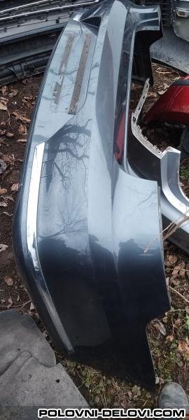 Volkswagen  Passat B7  Karoserija