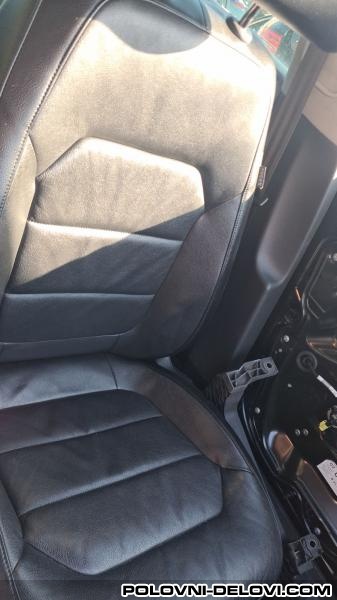 Volkswagen  Passat B7 Kozna Sedista Enterijer