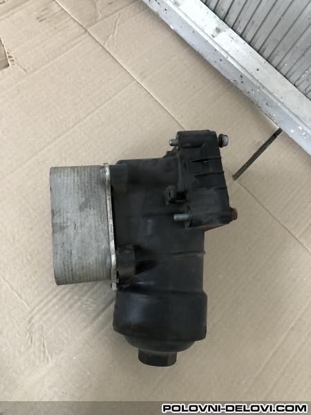 Volkswagen  Passat B7 Kuciste Filtera Ulja Motor I Delovi Motora