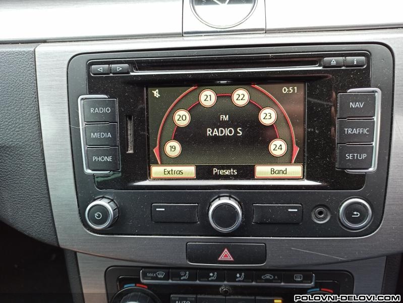 Volkswagen  Passat B7 RNS310 Multimedija Audio