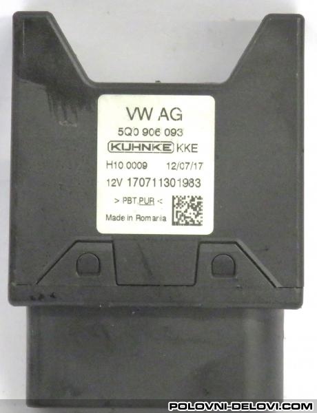 Volkswagen  Passat B8 Modul Pumpe Goriva 5Q0 906 093 