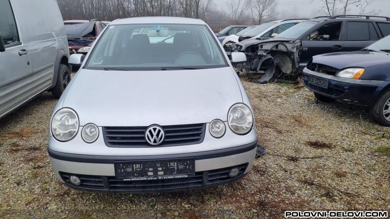 Volkswagen  Polo 1.2b 03god Kompletan Auto U Delovima