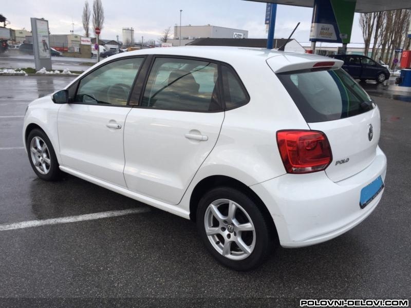 Volkswagen  Polo 1.6 TDI DELOVI Kompletan Auto U Delovima