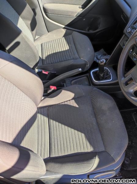 Volkswagen  Polo 1.6tdi CAYA Enterijer