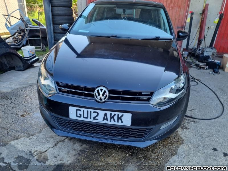 Volkswagen  Polo  Kompletan Auto U Delovima