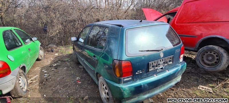 Volkswagen  Polo Polovni Delovi Kompletan Auto U Delovima