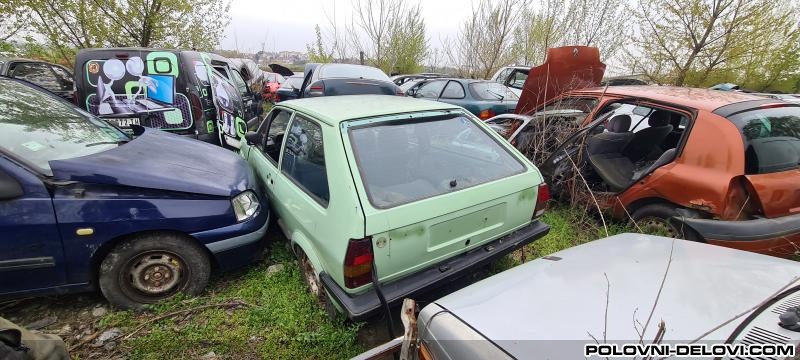 Volkswagen  Polo Polovni Delovi Kompletan Auto U Delovima
