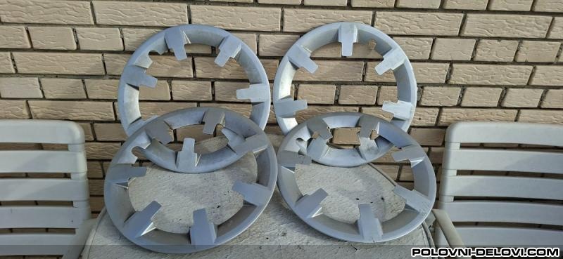 Volkswagen  Polo RATKAPNE Ostala Oprema